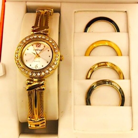 Avenue Accessories - Avenue Quartz Watch with Interchangeable Bezels New in Box
